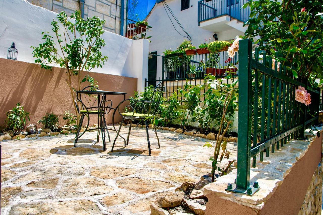 Luxury Villa Minerva Gardens Spalato Esterno foto